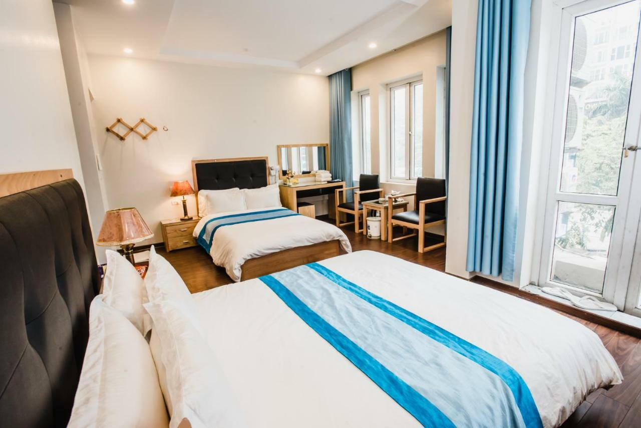 Van Lung Hotel Royal מראה חיצוני תמונה